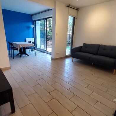Appartement 3 pièces 1224 €