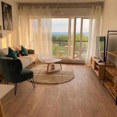 Appartement 3 pièces 1500 €