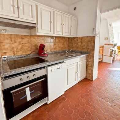 Appartement 3 pièces 820 €