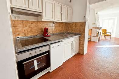 Appartement 3 pièces 820 €