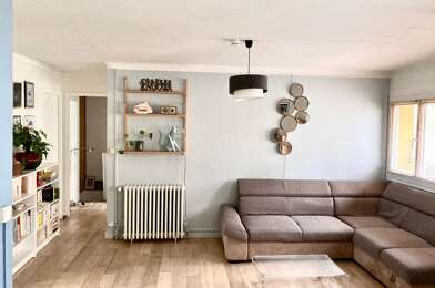 Appartement 5 pièces 1390 €