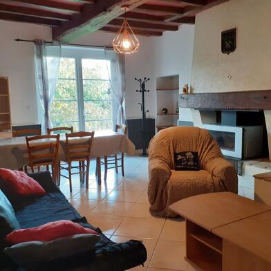 Maison 3 pièces 850 €