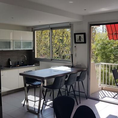 Appartement 2 pièces 1420 €