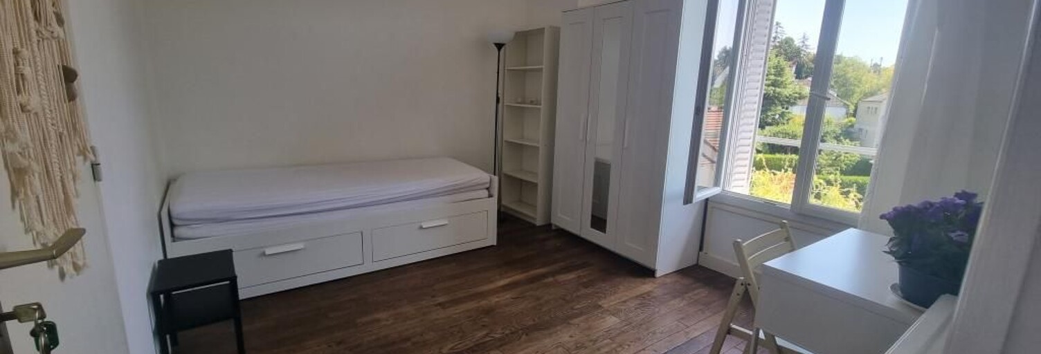 Appartement 1 Pièce 21 m² à louer à Saint-Germain-en-Laye (78100)
