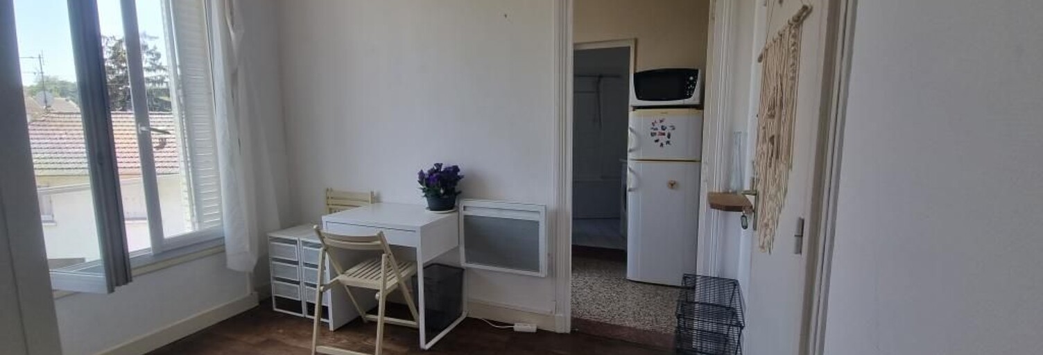 Appartement 1 Pièce 21 m² à louer à Saint-Germain-en-Laye (78100)