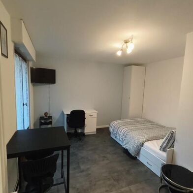 Appartement 1 pièces 650 €