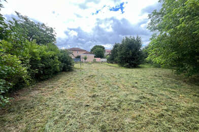 Terrain  520000 €