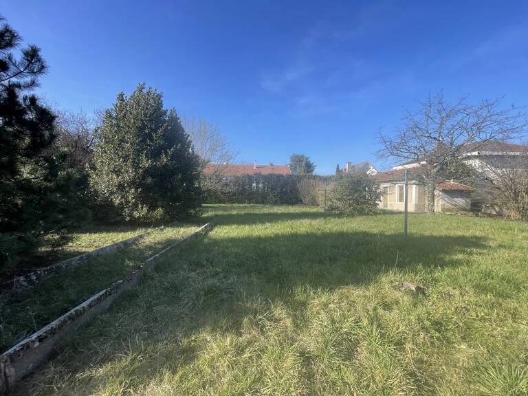 À VENDRE - EN EXCLUSIVITÉ - 69005 LYON - TERRAIN À BÂTIR DE — photo 1