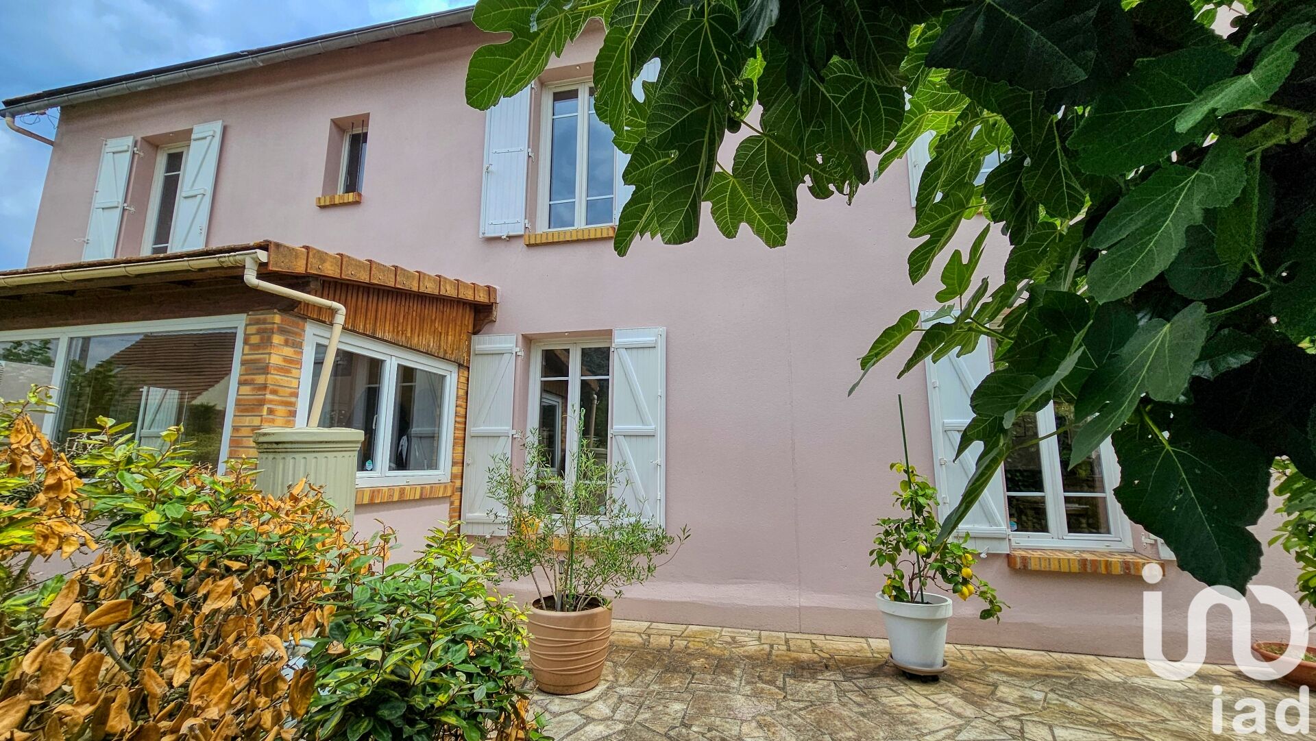Rosny-sur-Seine - 205m² - 8p. - 4ch.