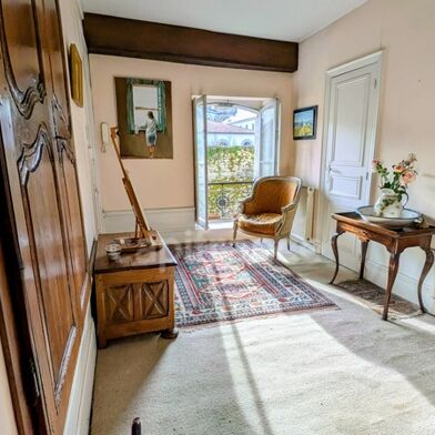 Appartement 7 pièces 569000 €