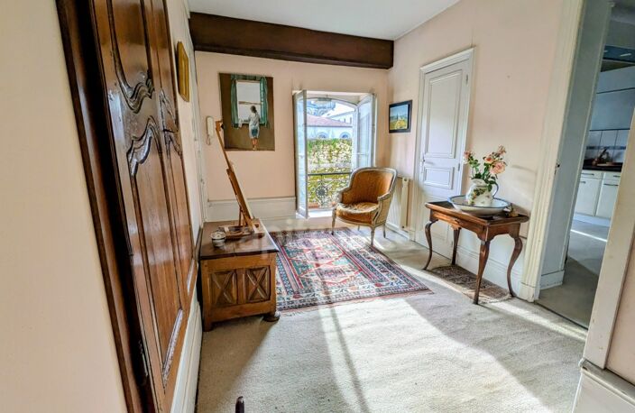 BAYONNE,  appartement de 140 m², 3/4 chambres — photo 2