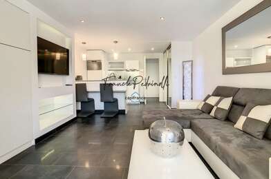 Appartement 1 pièces 810 €