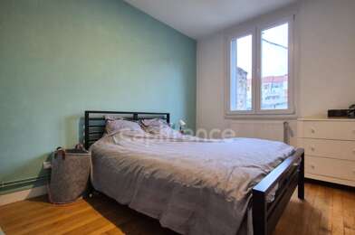 Appartement 3 pièces 135000 €