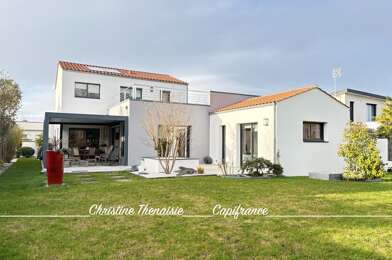 Maison 6 pièces 889220 €