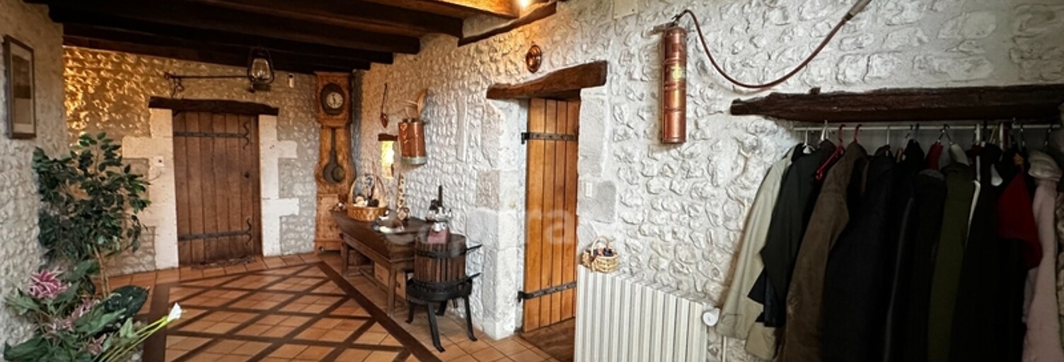 Maison 10 Pièces 313 m² à vendre à Berneuil (16480)