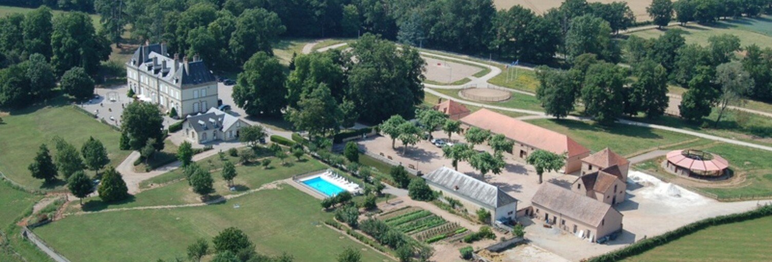 Maison 24 Pièces 1425 m² à vendre à Ygrande (03160)