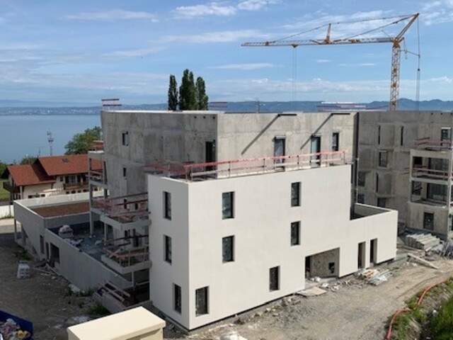 Appartement à vendre 4 pièces Attique Traversant avec Vue Imprenable sur le Lac Léman EVIAN LES BAINS (74) — photo du bien
