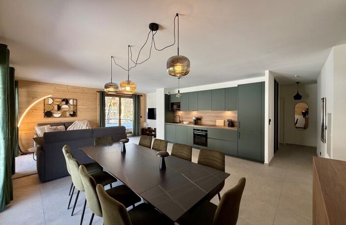 Appartement à vendre 5 pièces en rez-de-jardin LES GETS (74) — photo 2