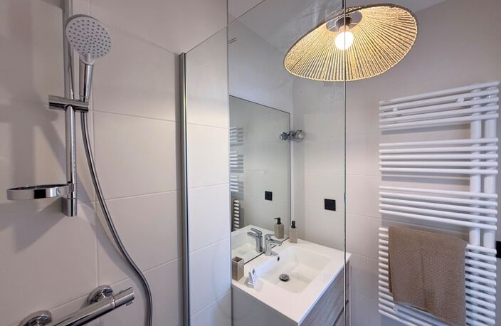 Appartement à vendre 5 pièces en rez-de-jardin LES GETS (74) — photo 5