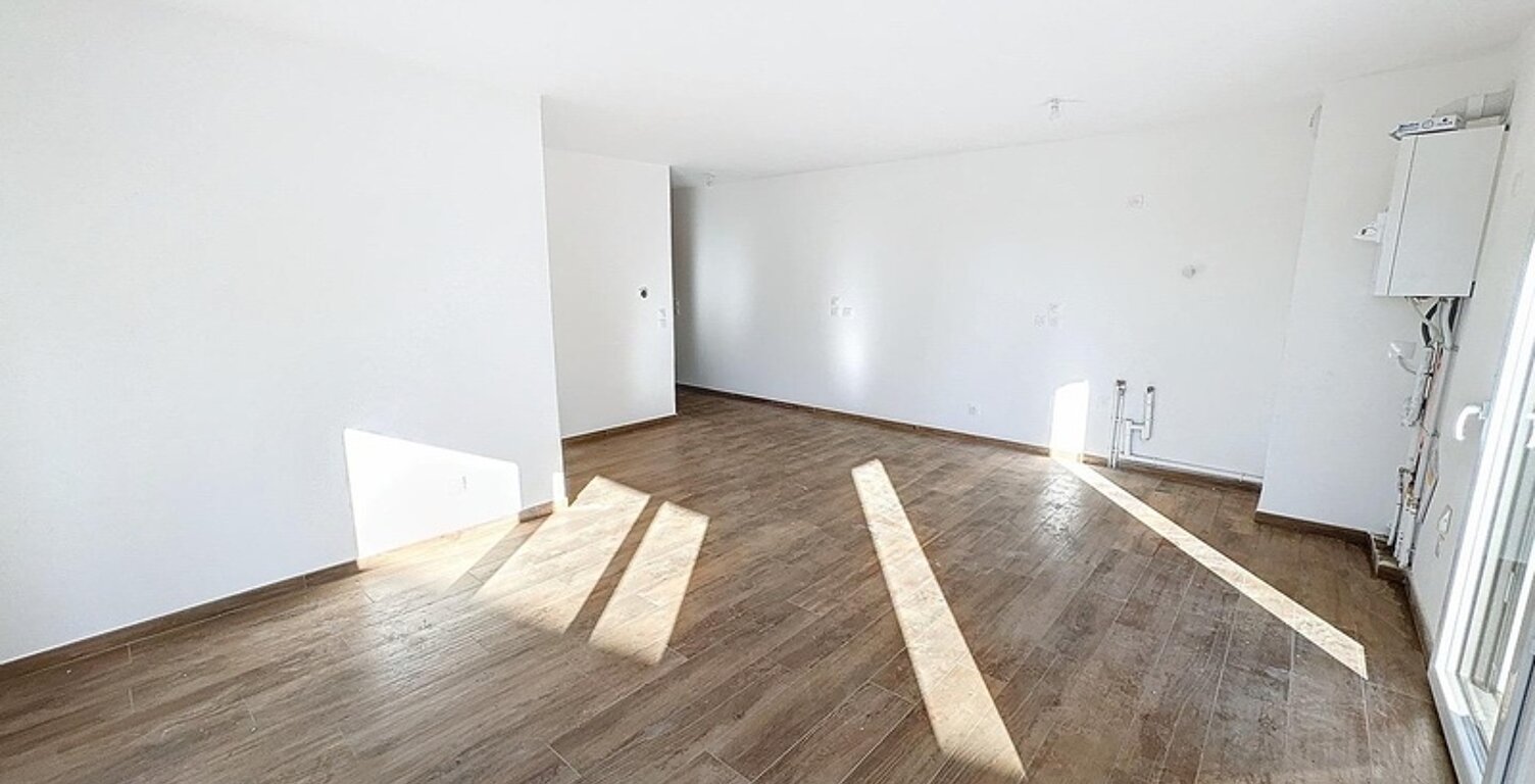 Appartement à vendre 3 pièces VETRAZ MONTHOUX (74) — photo 1