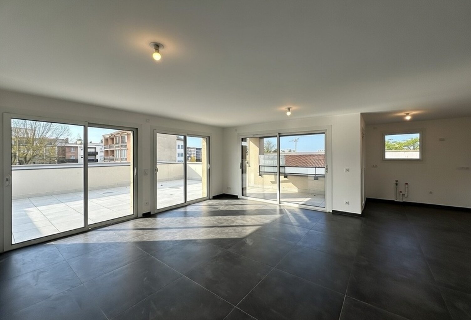 Appartement à vendre 4 pièces attique ANNEMASSE (74) — photo 1