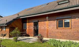 Maison 7 Pièces 194 m² à vendre à Saint-Genis-Pouilly (01630)