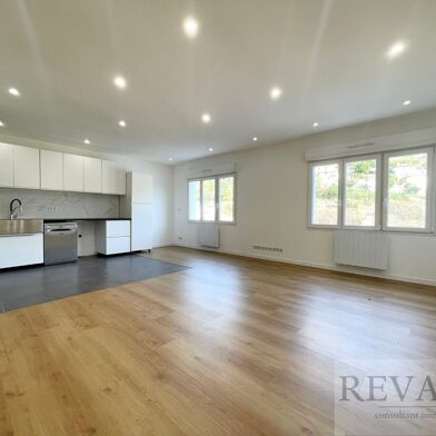 Appartement 4 pièces 330000 €