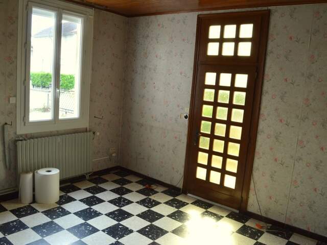 Dpt Saône et Loire (71), à vendre SAINT VALLIER maison P6 — photo du bien