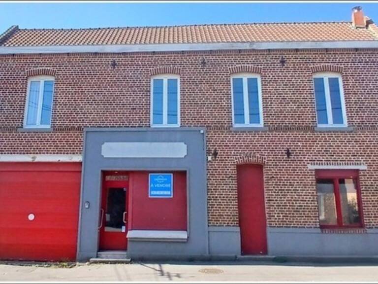 Immeuble mixte avec local commercial – Ostricourt (62) — photo 1