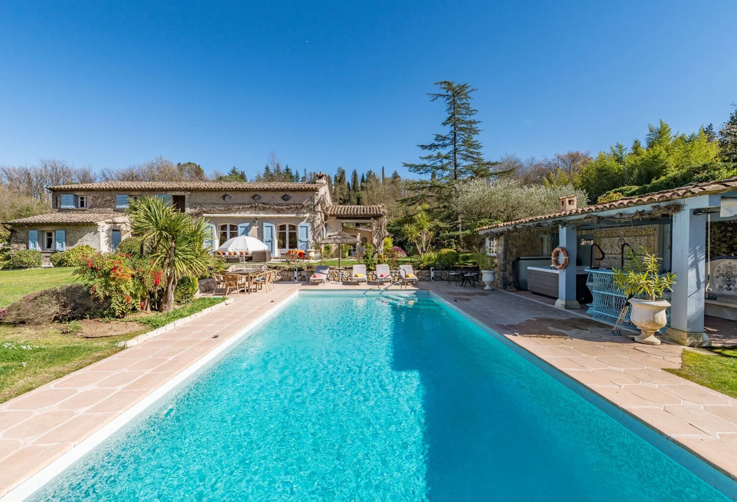 Maison — photo 1