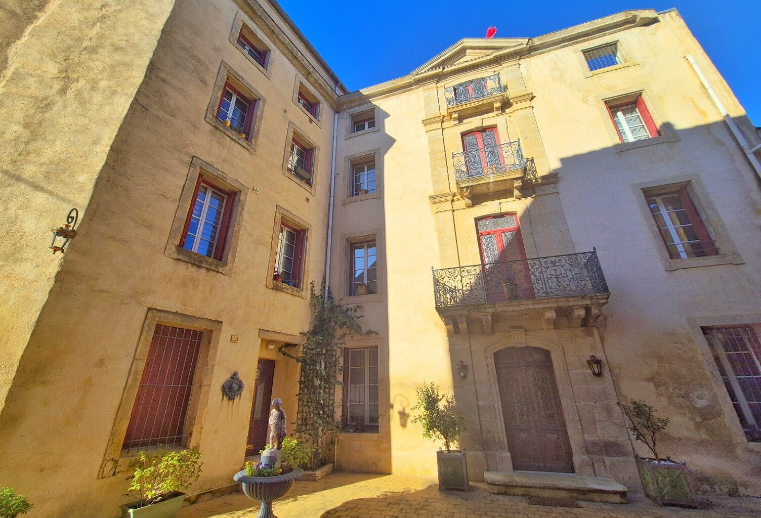 Immeuble de rapport — photo 1