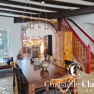 Maison 9 pièces 605000 €