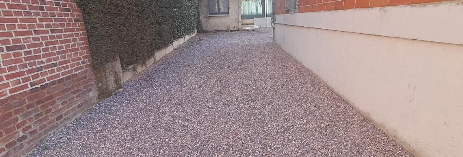 Garage   m² à louer à Beauvais (60000)