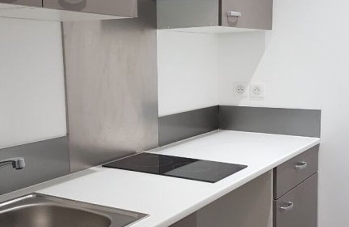 T1 — photo 4