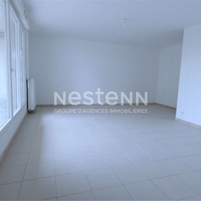 Appartement 4 pièces 1037 €