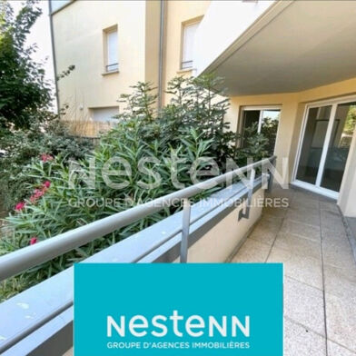 Appartement 3 pièces 742 €