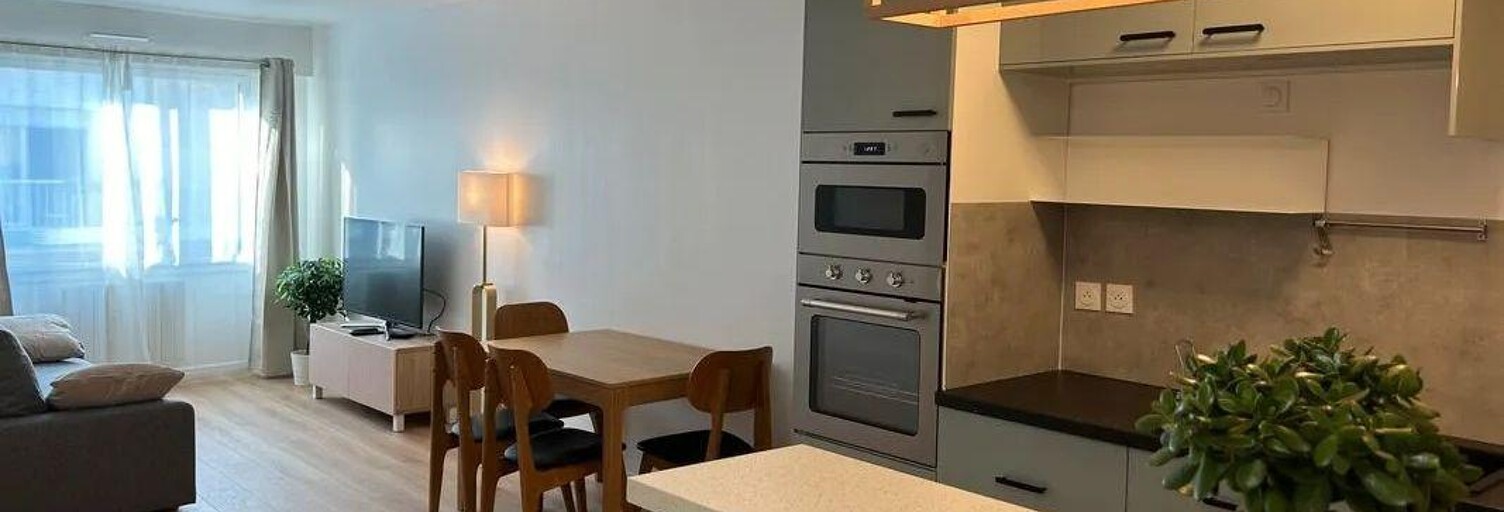 Appartement 2 Pièces 44 m² à louer à Paris 11 (75011)