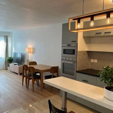 Appartement 2 pièces 1900 €