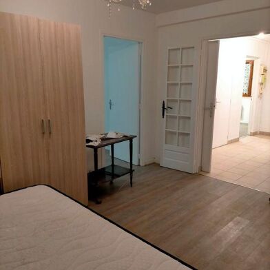 Appartement 3 pièces 950 €