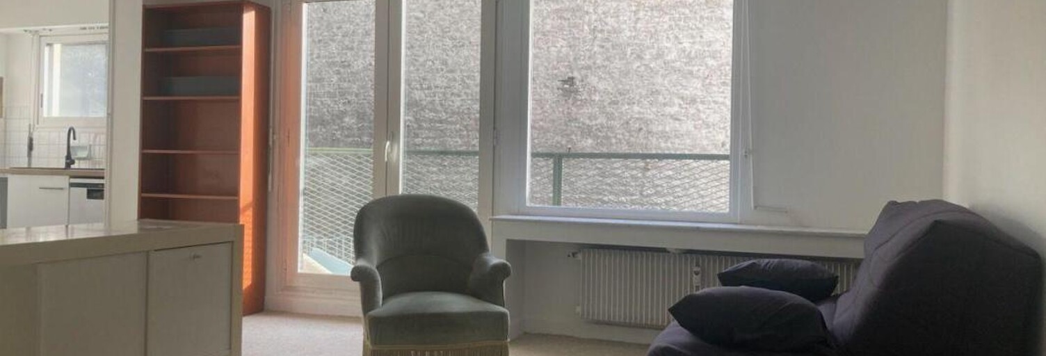 Appartement 1 Pièce 39 m² à louer à Paris 15 (75015)