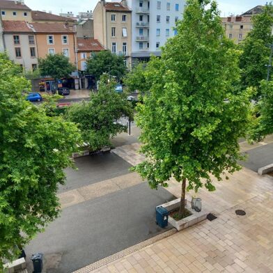 Appartement 1 pièces 500 €