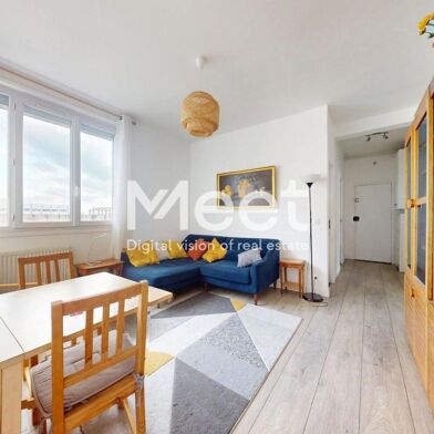 Appartement 2 pièces 243800 €