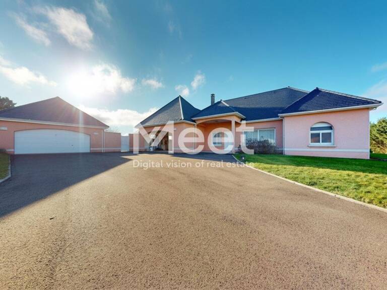 MAISON PLAIN-PIED - 8 PIÈCES - PISCINE ET GARAGES — photo 1