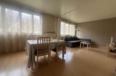 Appartement 4 pièces 196700 €