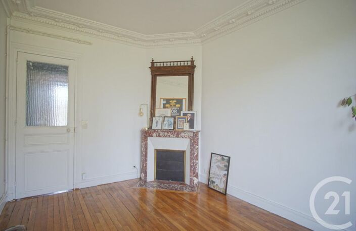 T3 — photo 3