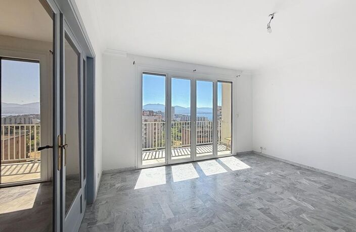 Appartement T4 à Vendre — photo 4