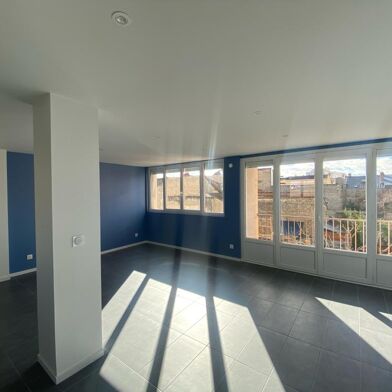 Appartement 3 pièces 750 €