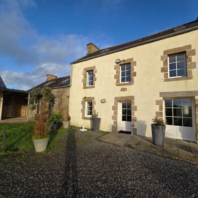 property.type.service  945000 €