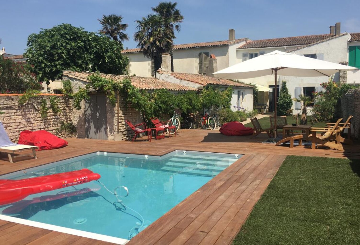 Maison à vendre - Le Bois Plage en Ré - Piscine — photo 1