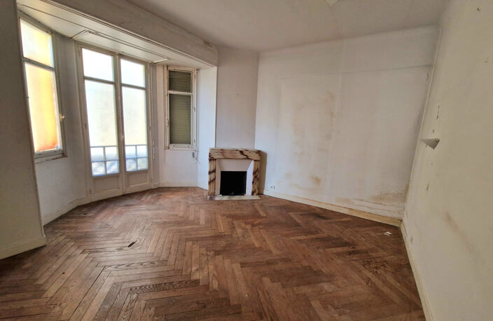 TRES BEL APPARTEMENT Terrasse 4 Pièces à Rafraichir — photo 5